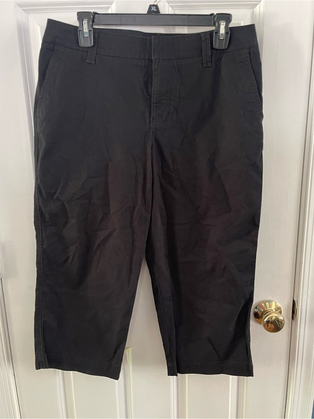Sonoma Black Capris